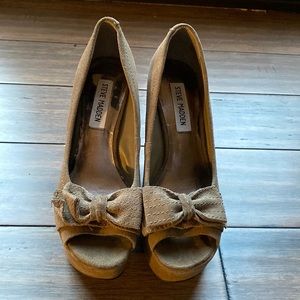 Steve Madden suede platform wedges, size 6.5, tan colored